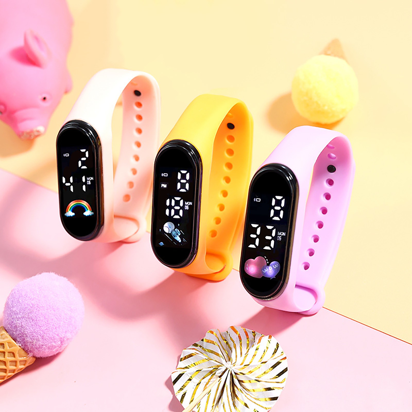 Smartwatch Digital Watches For Kid Boy - 子供用腕時計 誕生日プレゼント 男の子 女の子向け 漫画 キッズウォッチ