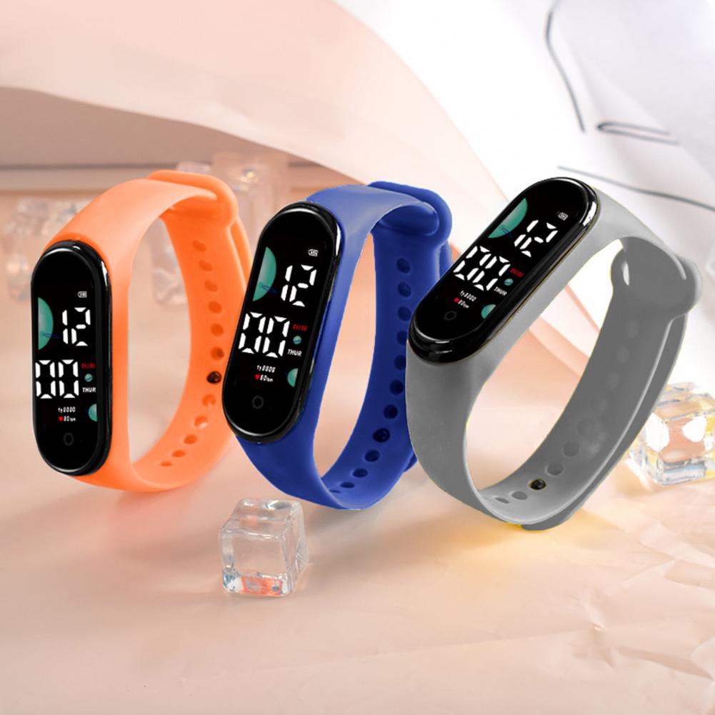 子供のためのデジタルLED腕時計,防水ブレスレット,腕時計, - Smartwatch Watches For Kid Boy のレビューと価格
