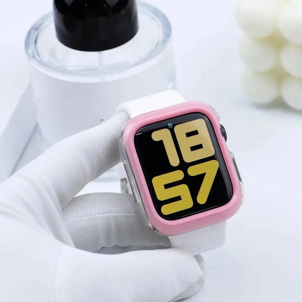 Apple Watch Ultra3 49mm、シリーズ11 - Silicone Sport Band のレビューと価格
